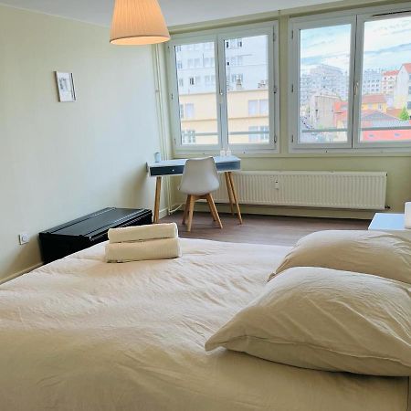 Espace 500 - Cosy, Wifi & Vue Sur La Ville Saint-Etienne  Exterior foto